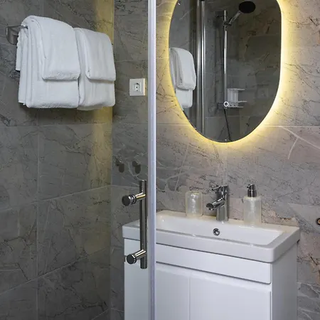 And 公寓 扎达尔